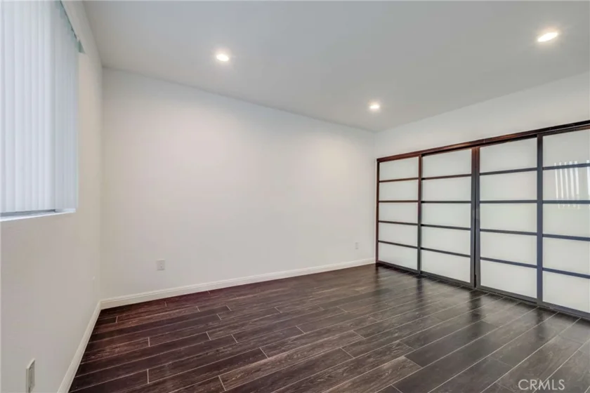 15133 Magnolia Boulevard #D photo 8