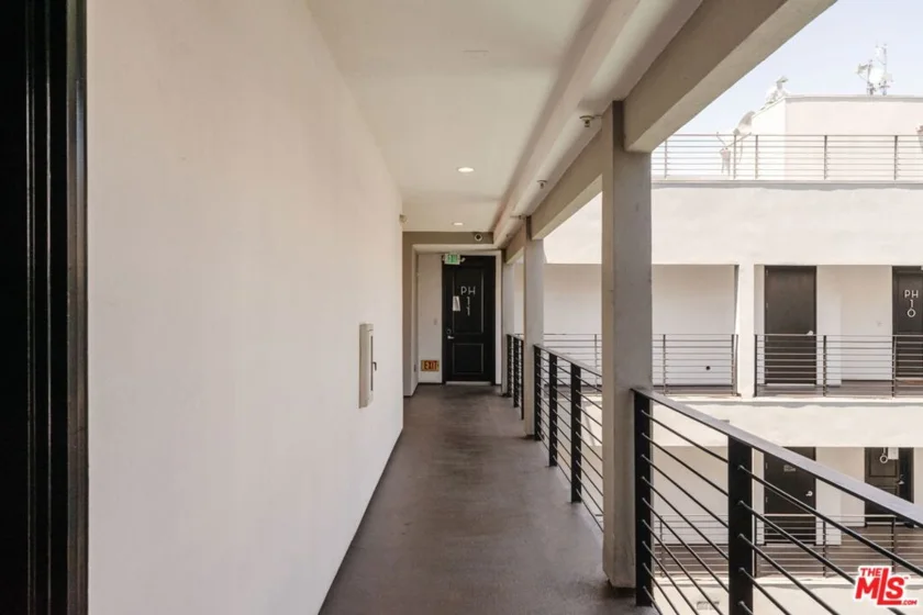 11011 Huston Street #PH3 photo 57