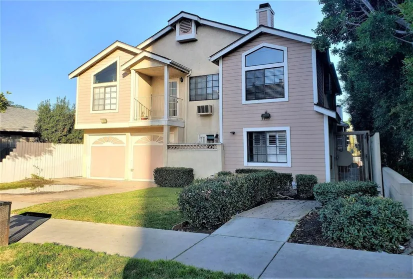 3935 32nd Street photo 1