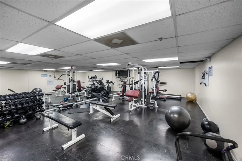 4501 Cedros #220 photo 26