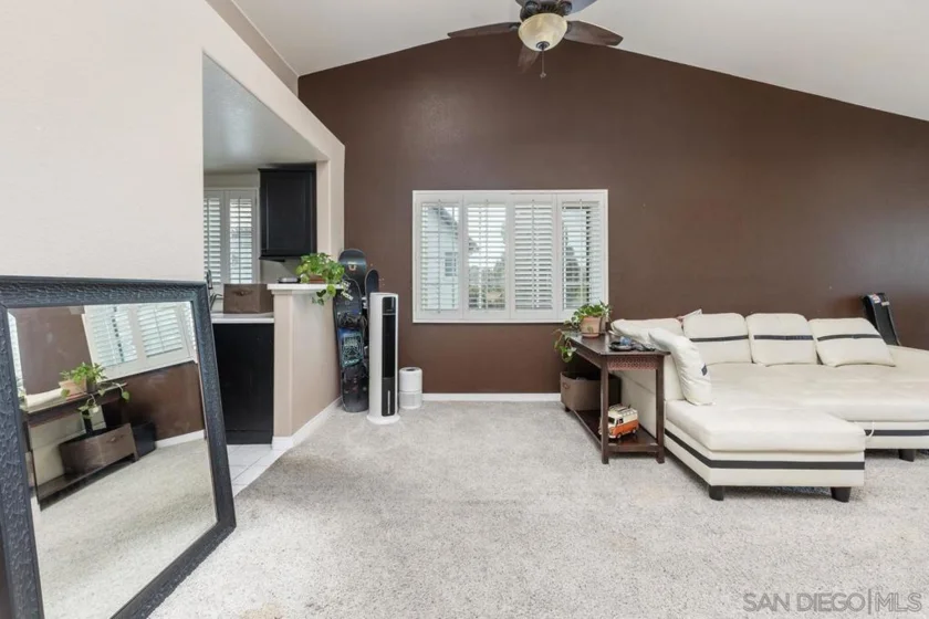 16424 Avenida Venusto #E photo 3