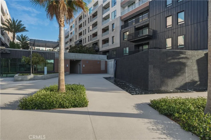 4505 Rivington photo 34