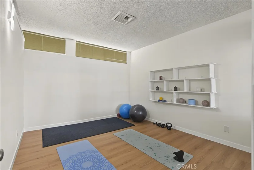 8601 International Avenue #135 photo 23