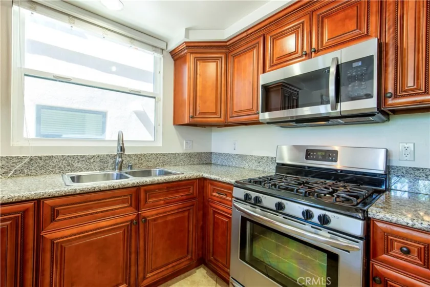 1448 N Fair Oaks Avenue #Unit 107 photo 13
