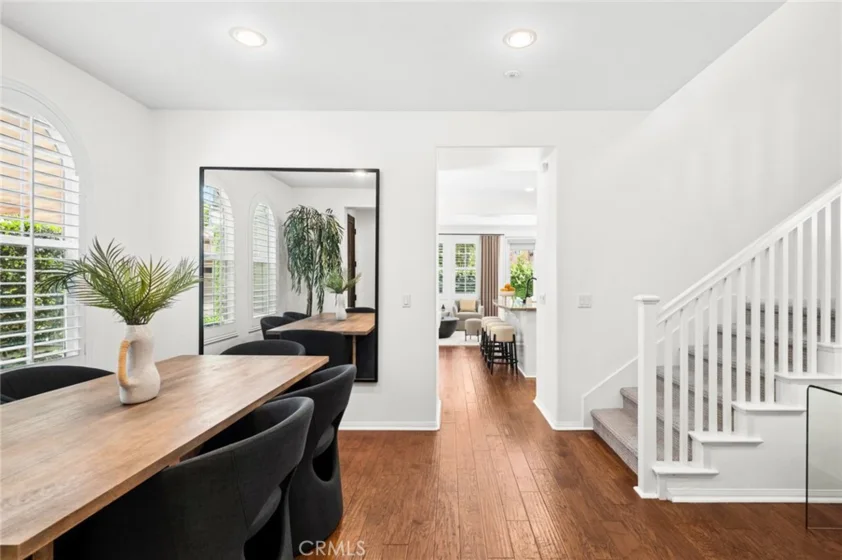 10 Newton Court photo 7