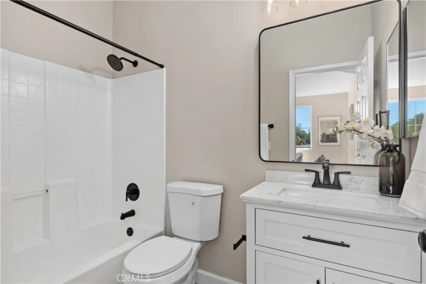 6004 Paseo Salinero photo 5