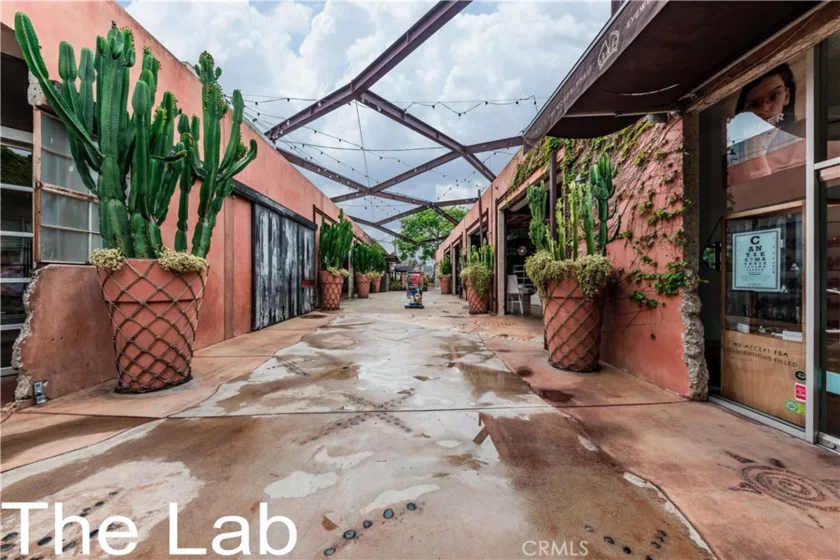 2511 W Sunflower #L3 photo 33