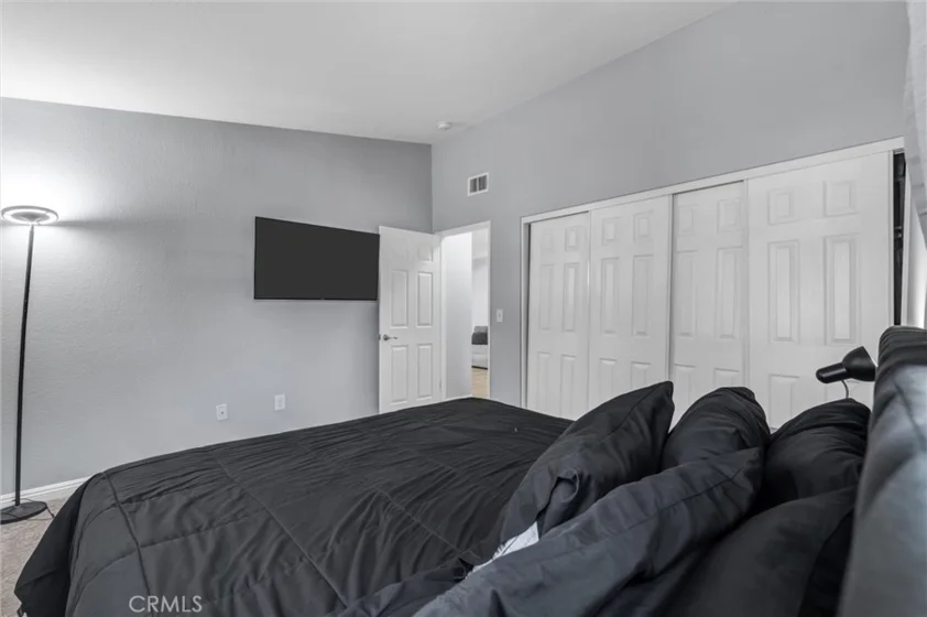 16377 Lakeshore #2B photo 22
