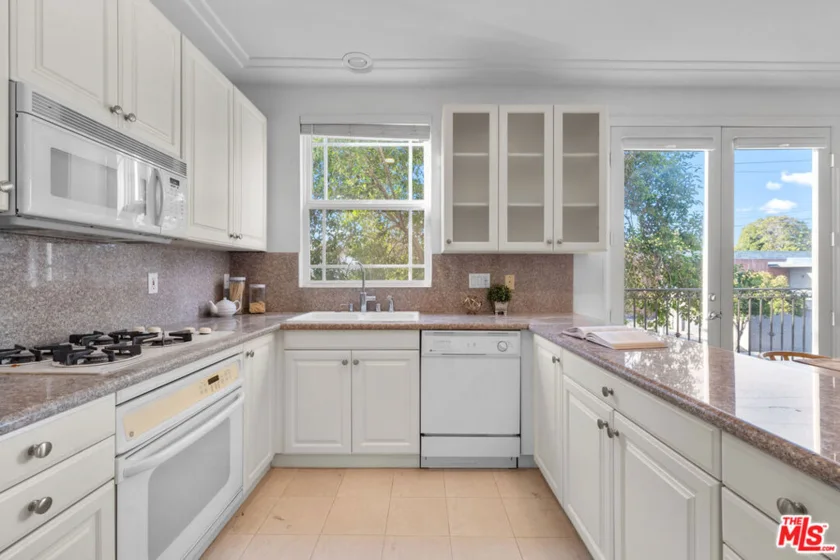 1100 S Clark Drive #203 photo 19