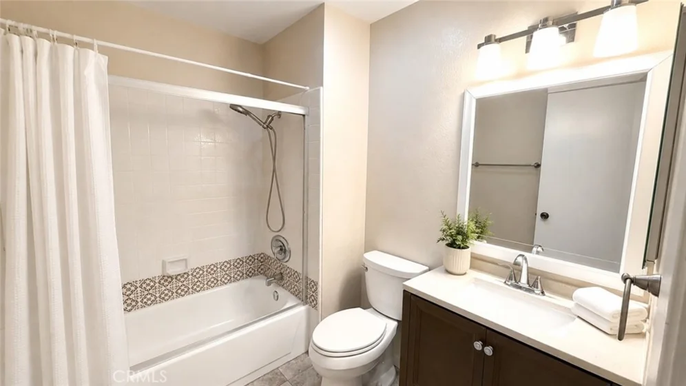 25717 Sycamore Pointe photo 9