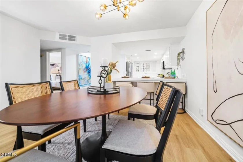 961 E California Boulevard #109 photo 15