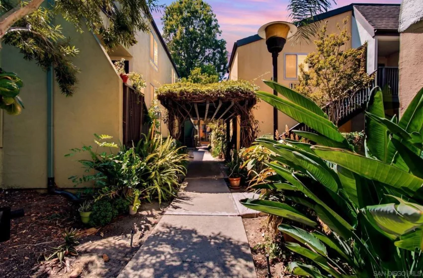 7940 Mission Center Court #H photo 23