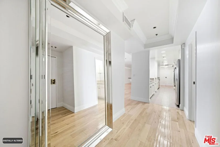 10660 Wilshire Boulevard #805 photo 18