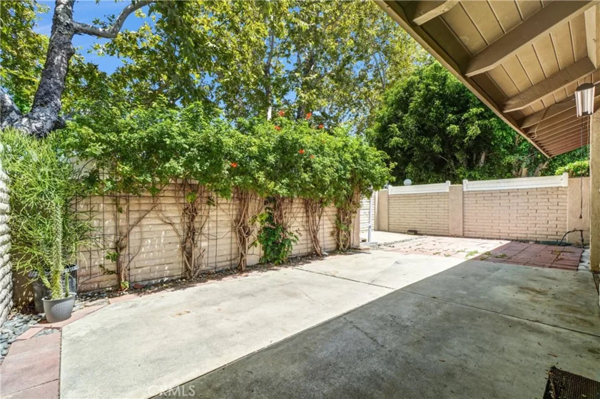 2616 N Tustin Avenue #A photo 44