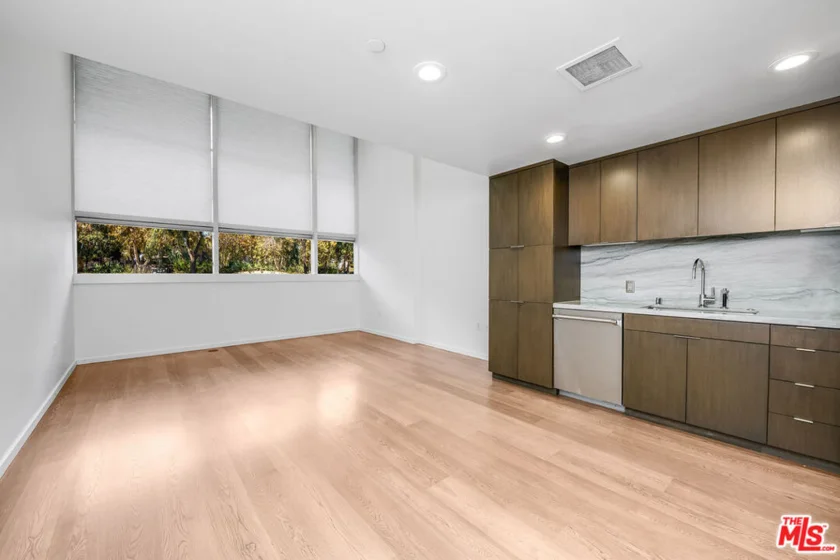 1705 Ocean Avenue ##107 photo 49
