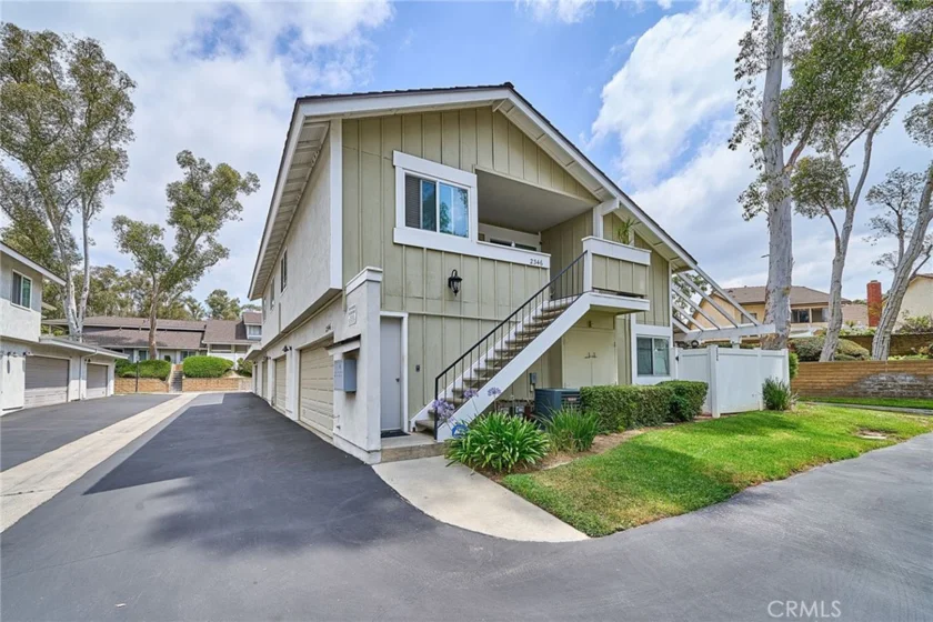 2346 Coventry Cir., #18 photo 17
