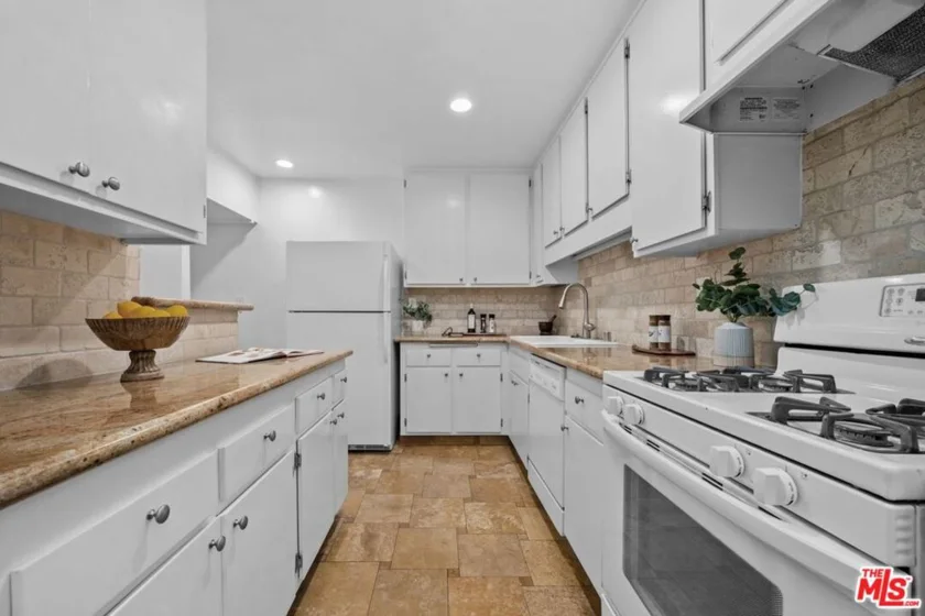 1425 Stanford Street #5 photo 5