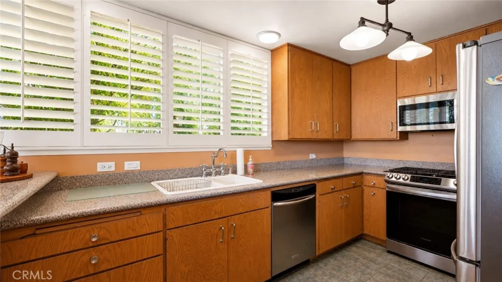 395 Cliff Drive #106 photo 24