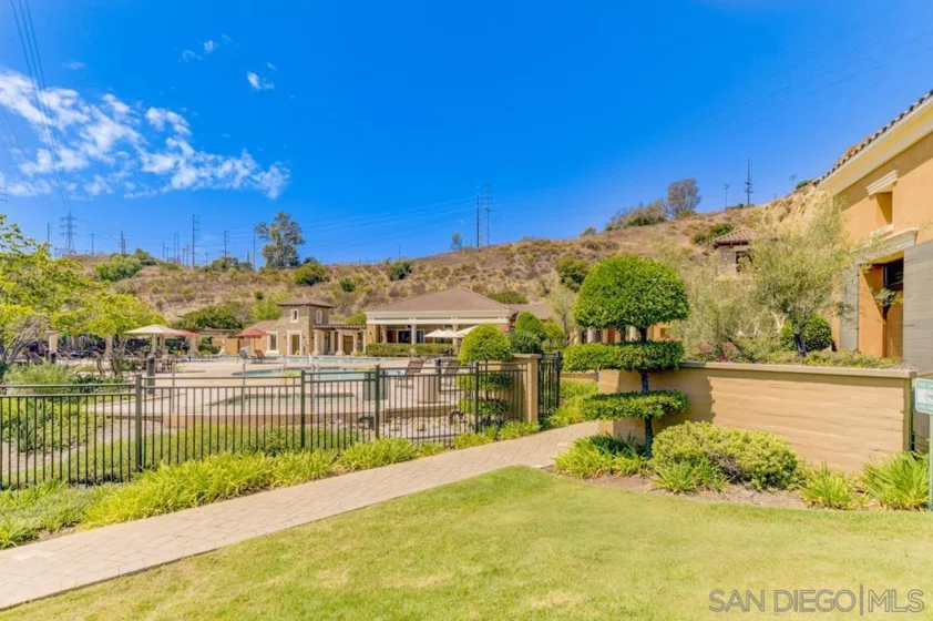 2591 Escala Circle photo 21