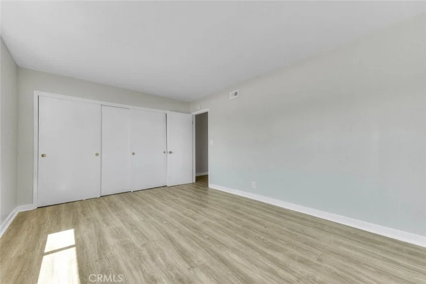 164 Lexington photo 17