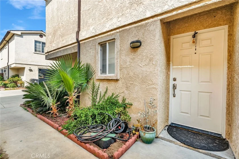 9155 Cedros Avenue #12 photo 3