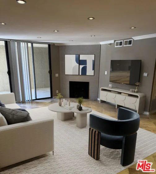 7320 Hawthorn Avenue #106 photo 2