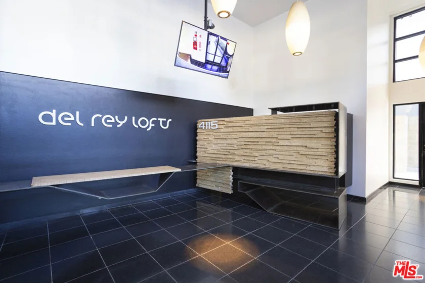 4115 Glencoe Avenue #414 photo 35