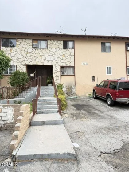 12287 Osborne Street #13 photo 1