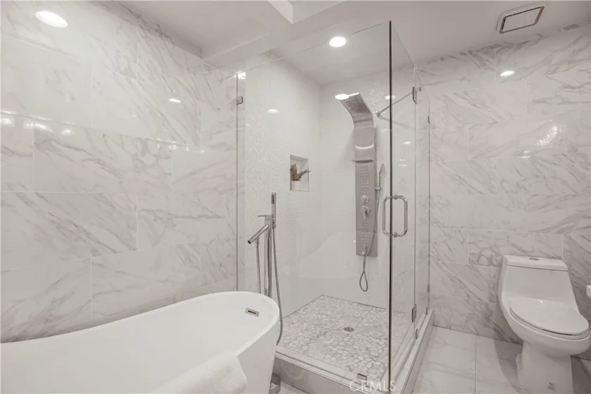 1054 Seco Street #106 photo 24