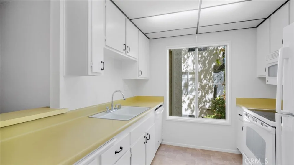 9214 Summertime Lane photo 9