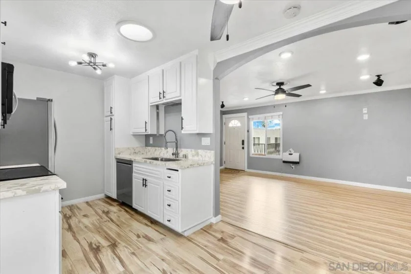 3780 Swift Avenue #9 photo 1