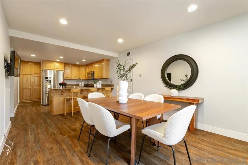 9810 Guisante Terrace photo 35