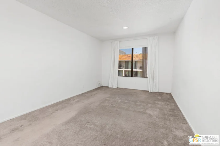 1401 Valley View Road #321 photo 18