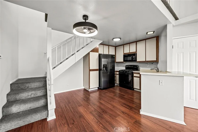 18915 Canyon Hill Drive photo 6