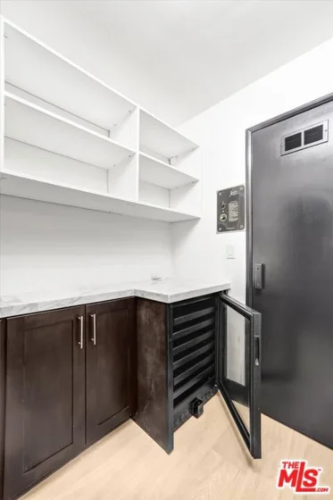 9025 Keith Avenue #302 photo 29