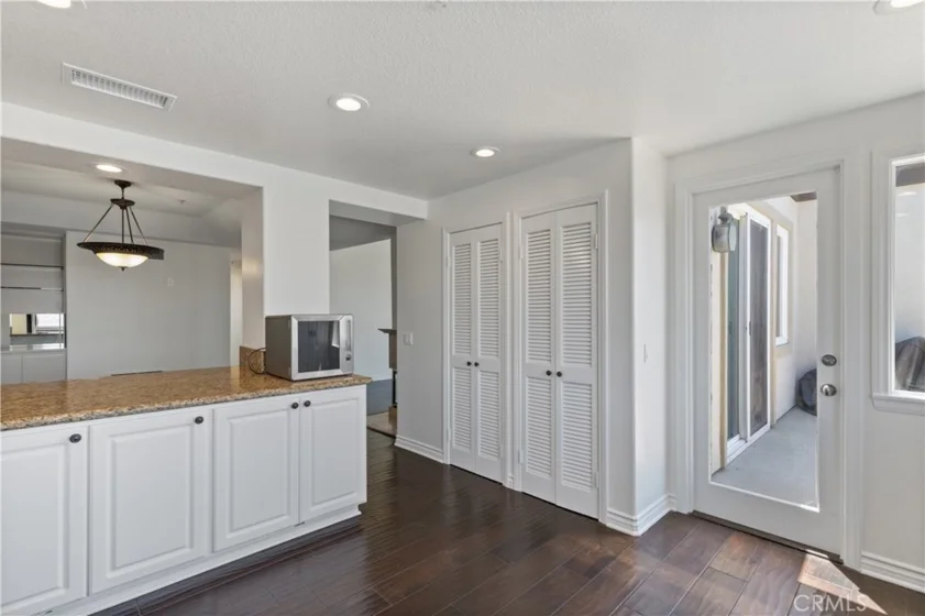 4167 Warner #301 photo 21
