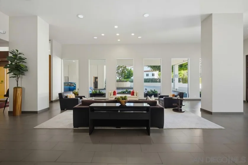 10501 Wilshire Boulevard #1005 photo 26
