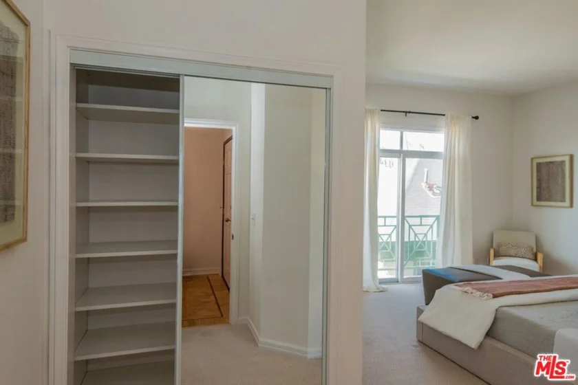 1044 5th Street #202 photo 24