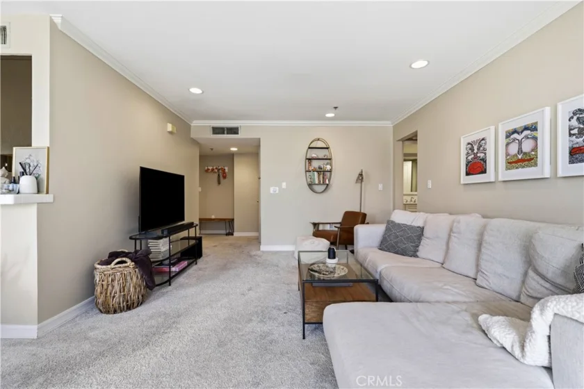 4501 Cedros Avenue #330 photo 8
