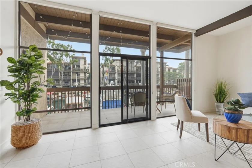 6126 N Marina Pacifica photo 14