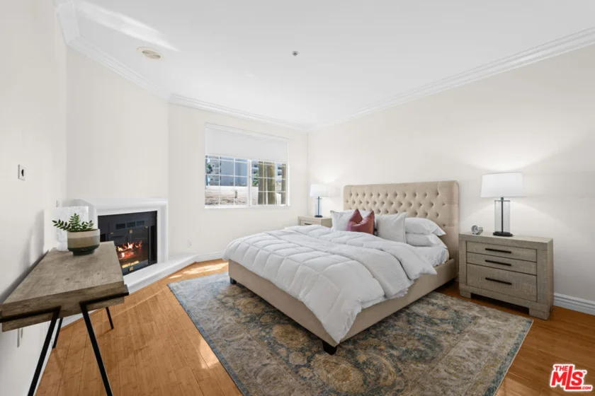 7218 Hillside Avenue #202 photo 8