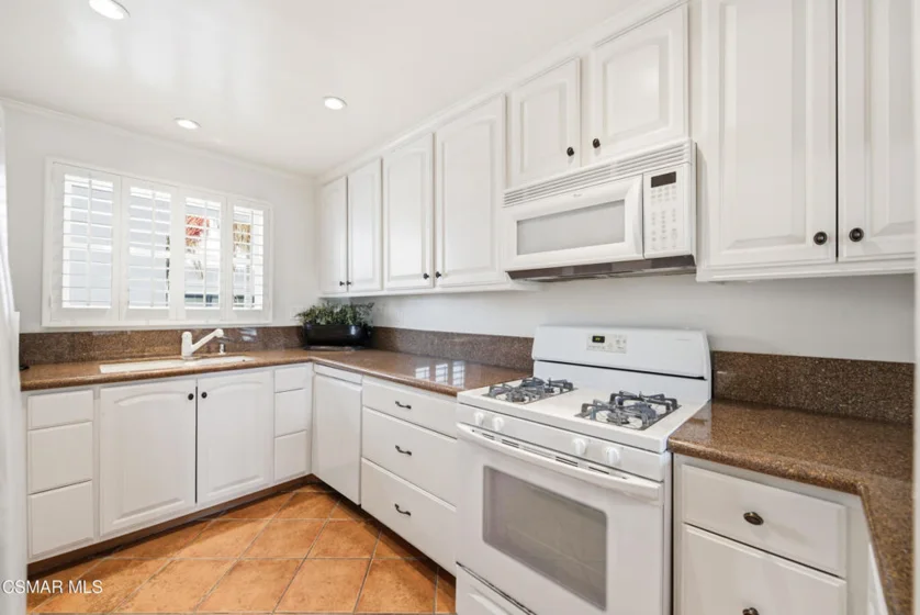 1133 9th Street #301 photo 12