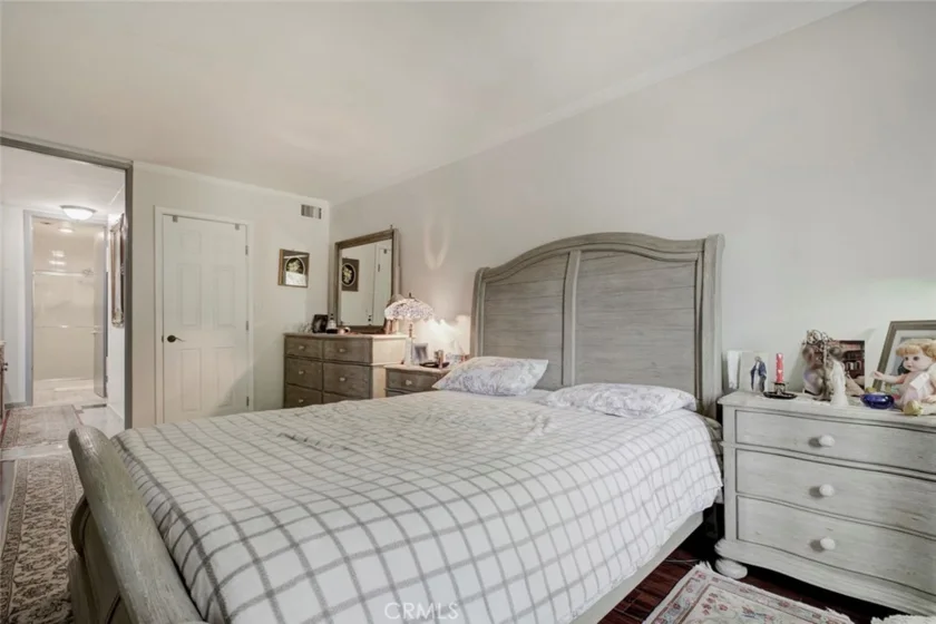 1401 Valley View #206 photo 26