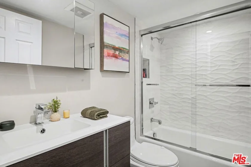 1250 Amherst Avenue #302 photo 20