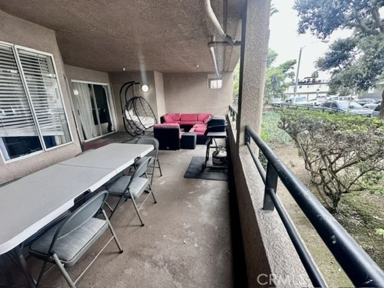 1200 Pacific Coast photo 14