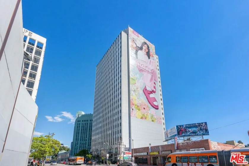 3810 Wilshire Boulevard #602 photo 21
