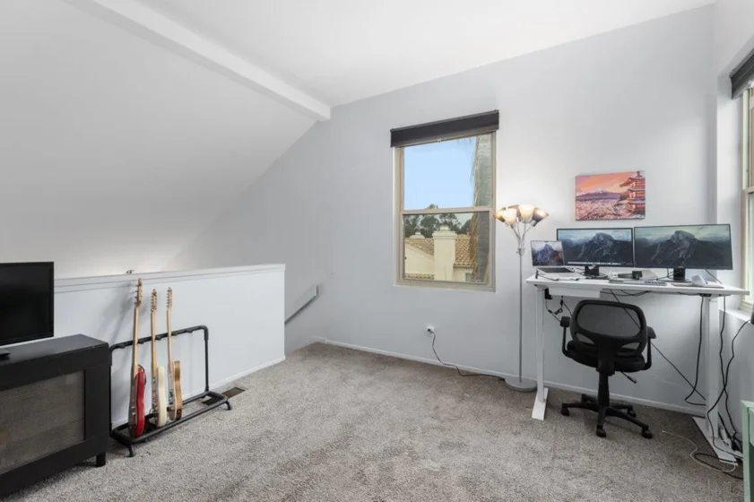 6121 Calle Mariselda #304 photo 6