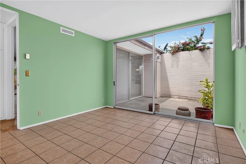 777 E Valley #136 photo 11