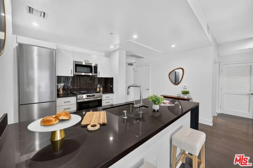1700 Sawtelle Boulevard #PH8 photo 29
