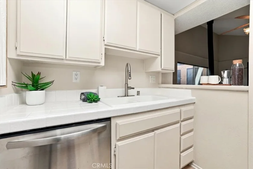 7890 E Spring #23A photo 23